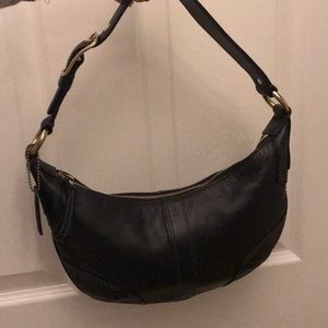 Like New, Black leather coach Handbag